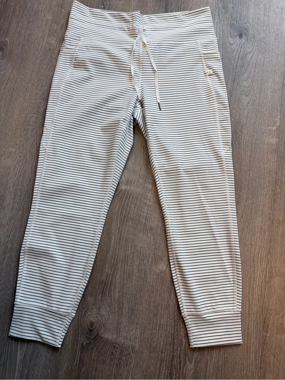 HALARA Black and White Striped Joggers 23” inseam